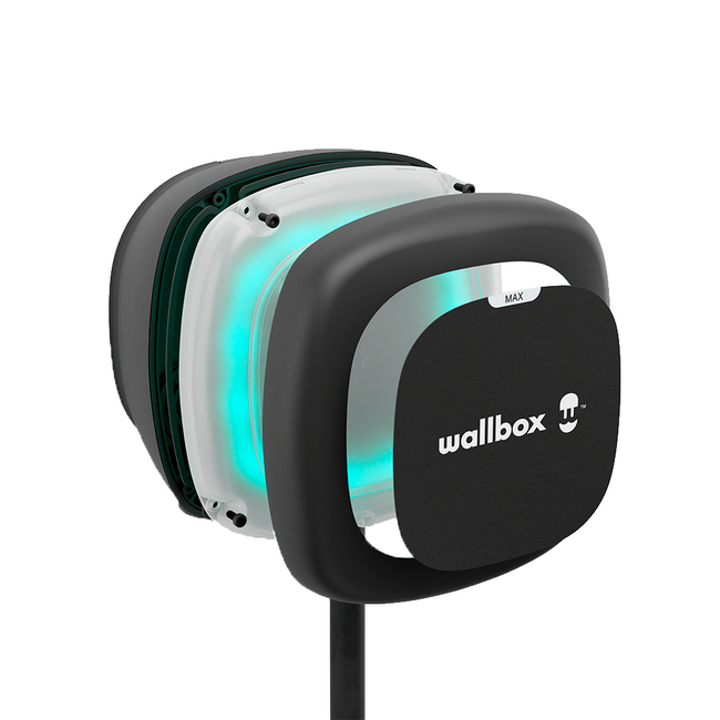 Compacte Wallbox Pulsar Max wandlader met robuuste IP55 IK10 behuizing