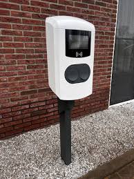 Alfen Eve Double Pro-Line 22 kW | 3-Fase | Dubbele Socket | RFID | Zakelijke Laadoplossing